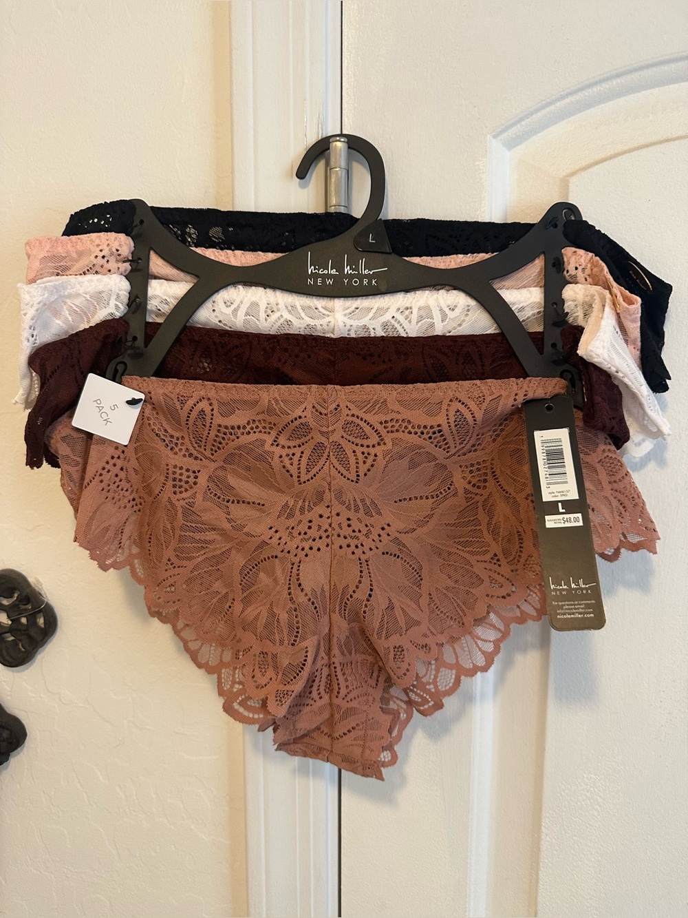 Nicole Miller 5 pack of ladies lace panties size Large NWT